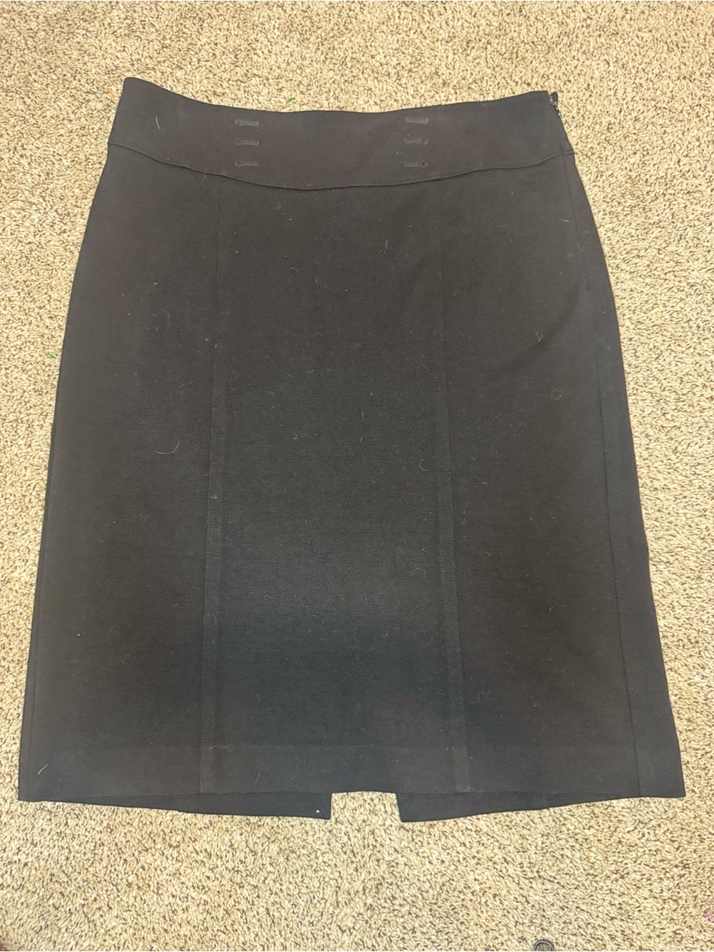 Ann Taylor Black Tailored Seamed Pencil Skirt Knee Length Size 8 Workwear